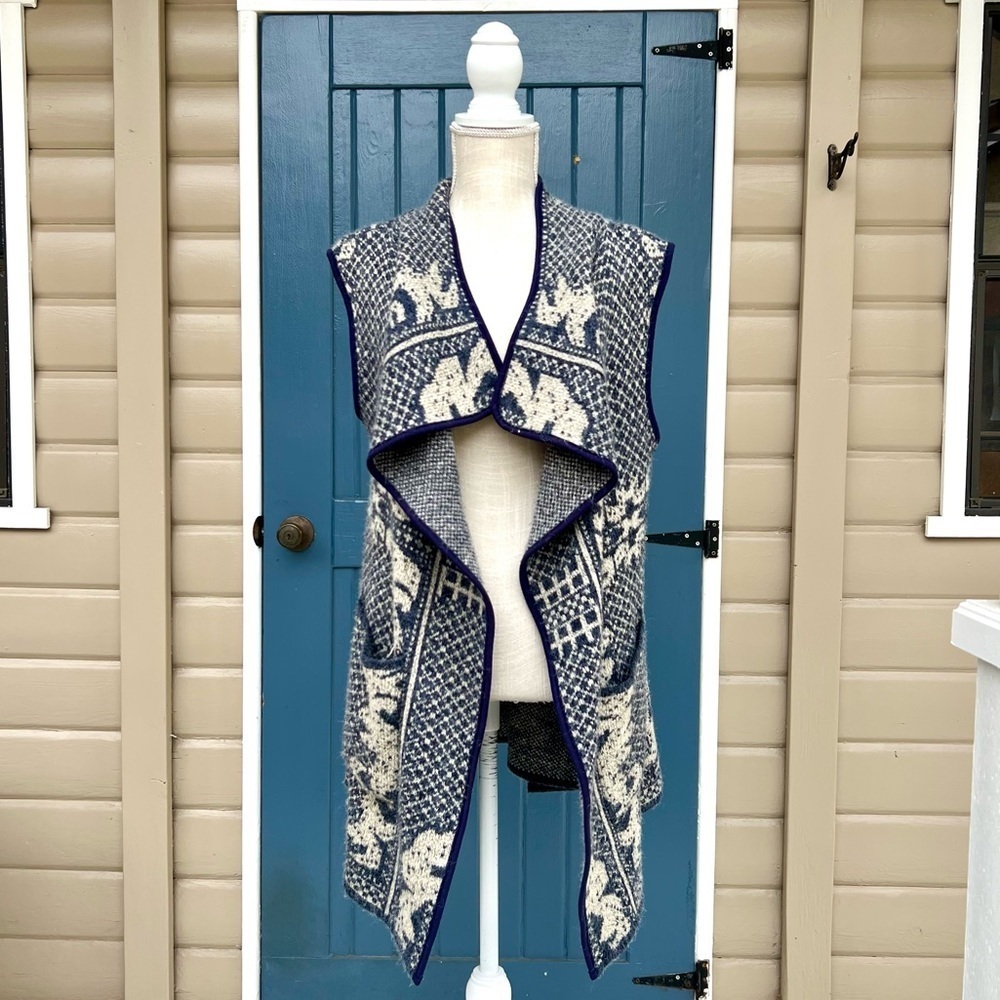 Yaira Boho Sweater Cardigan Vest Acrylic Blend Medium Pockets Women’s Size Large